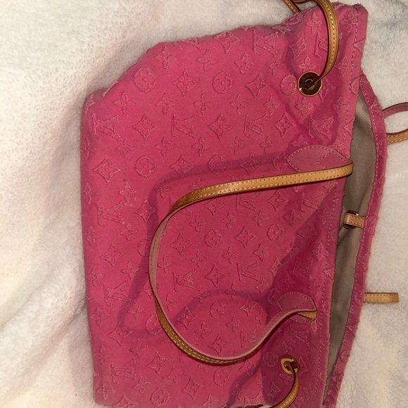 Pink Denim Louis Vuitton Appliqué Neverfull MM - Picture 2 of 9